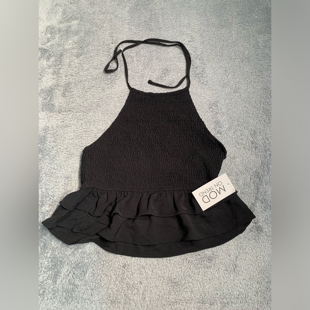 NWT Mod on trend smocked Black Halter Top medium